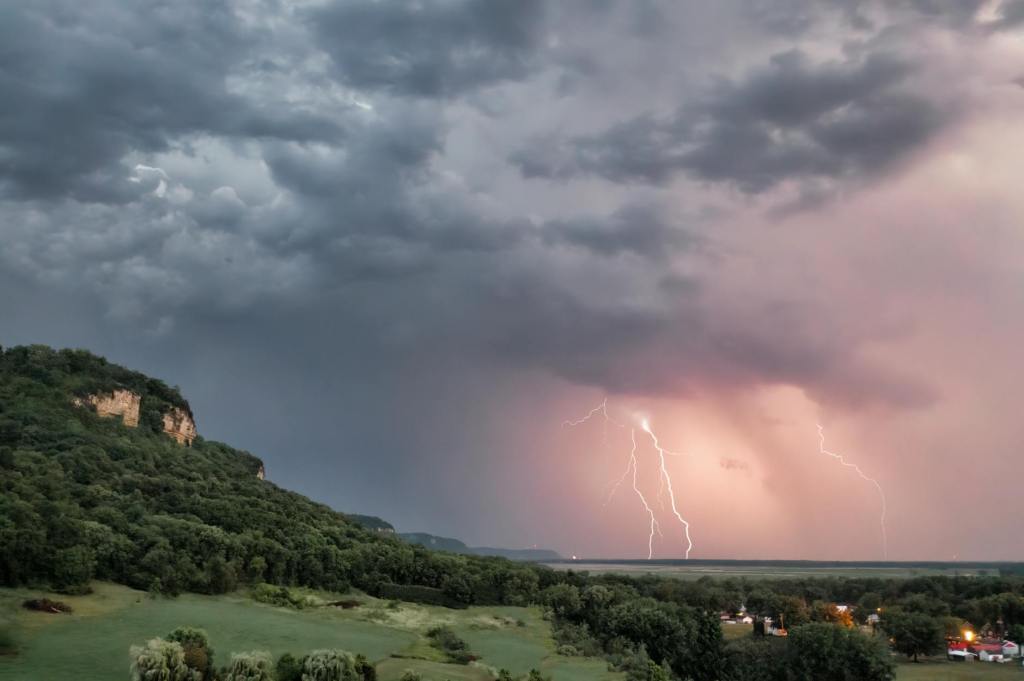 #dungeon25 April location; Living Bluffs of the Bronze&nbsp;Rods